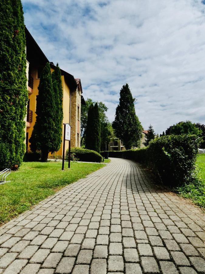 Fortuna Golf Apartman Bük Esterno foto