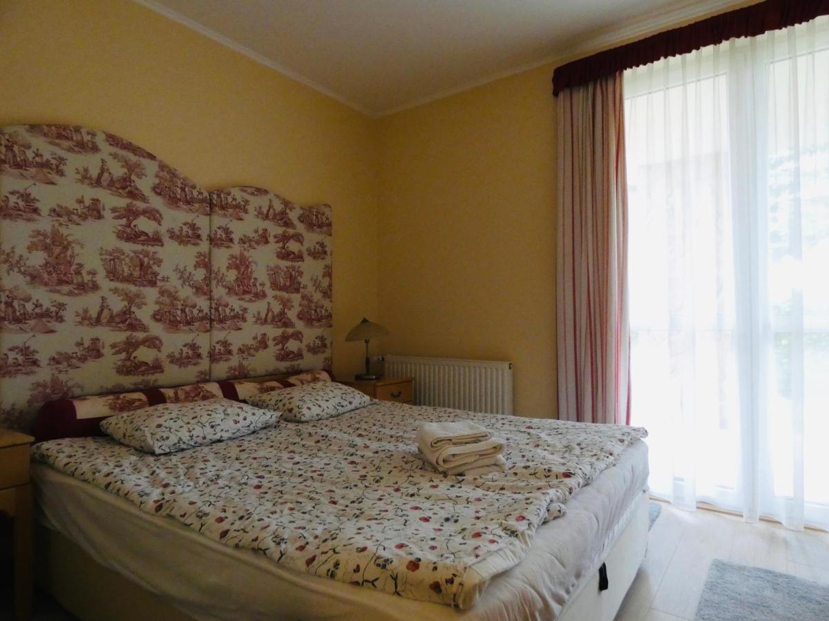 Fortuna Golf Apartman Bük Esterno foto
